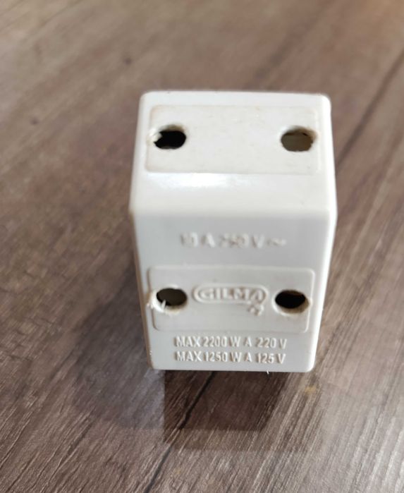 Lote 3 Fichas Triplas, com terra + 1 ficha p/ Lâmpada com interruptor