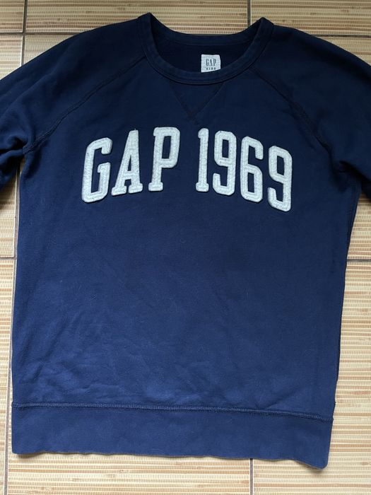 Толстовка реглан gap
