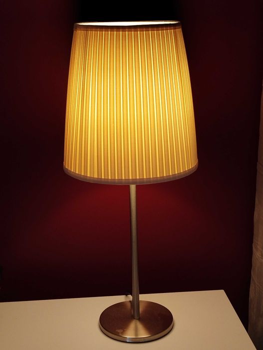 Komplet oświetleniowy do sypialni z e sklepu Ikea