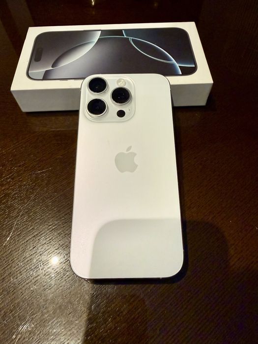 IPhone 16 Pro / 128 / 100% Bateria / Gwarancja do 08.2026 / IGŁA !