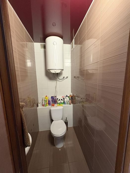 Продаж 2 кім квартири Симона Петлюри 36