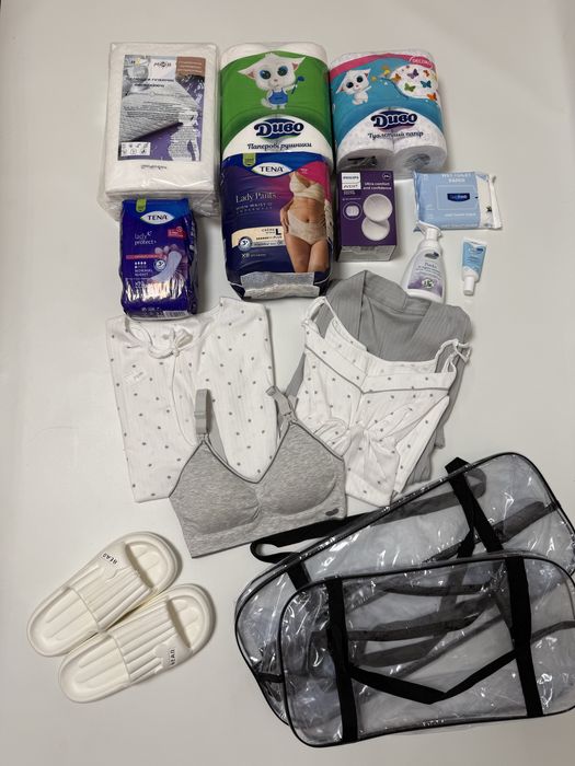 Все для новонароджених та вагітних/ готові сумки в пологовий одяг
