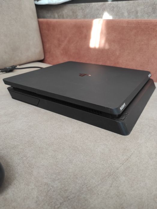 Playstation 4 Slim на 1tb