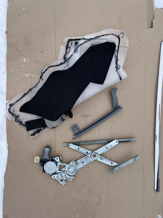 Nissan rogue t32 хром замок молдинг