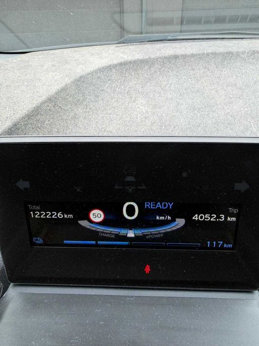 BMW i3 120Ah de 2022, com 122.226Kms, valor com IVA incluído