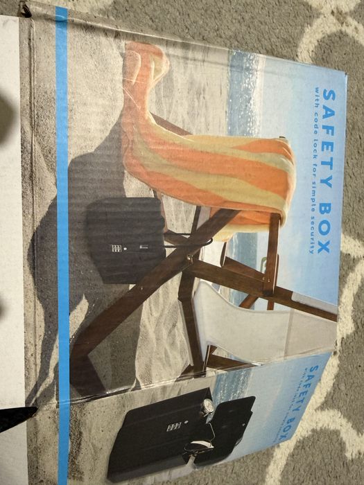 Sejf podrozny , plazowy