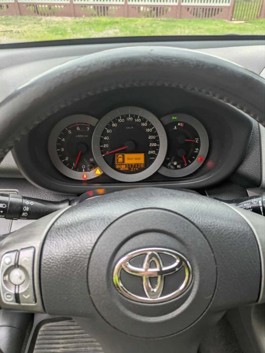 Sprzedam Toyota Rav 4