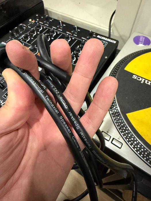Funktion-One F81 + SB10A | Sistema de Som Completo