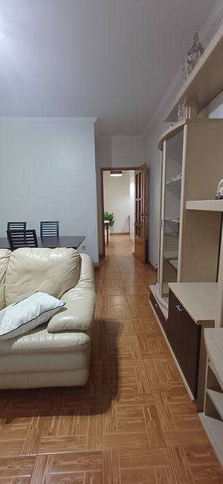 T1 Mobilado Azurem - Proximo do centro da cidade e da Universidade