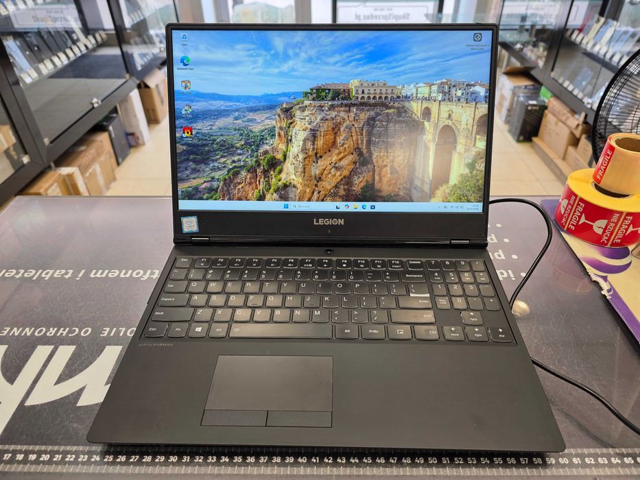 Lenovo Legion Y530/ i5-8300H 2.30 GHz/ 16GB 2666 MHz/ 256GB + 1TB HDD/ 15.6" FHD/ CZYTAJ UWAŻNIE OPIS