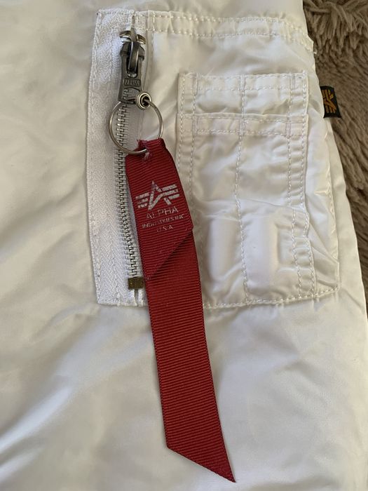 Продам Alpha Industries MA-1