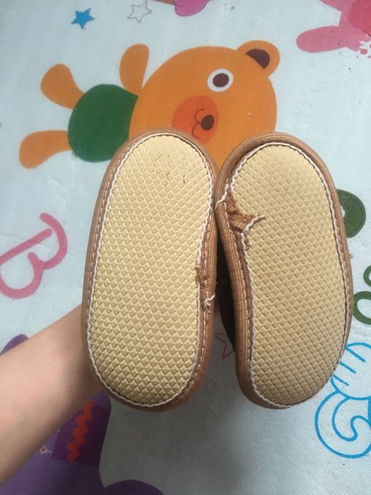 Домашнє взуття дитяче