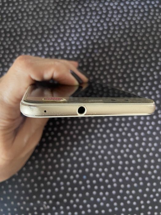 Huawei P10 lite com caixa muito estimado