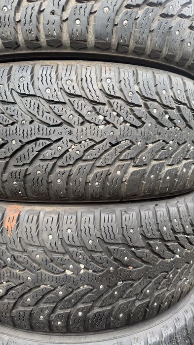 235/55/19 Nokian Hakkapeliitta 9