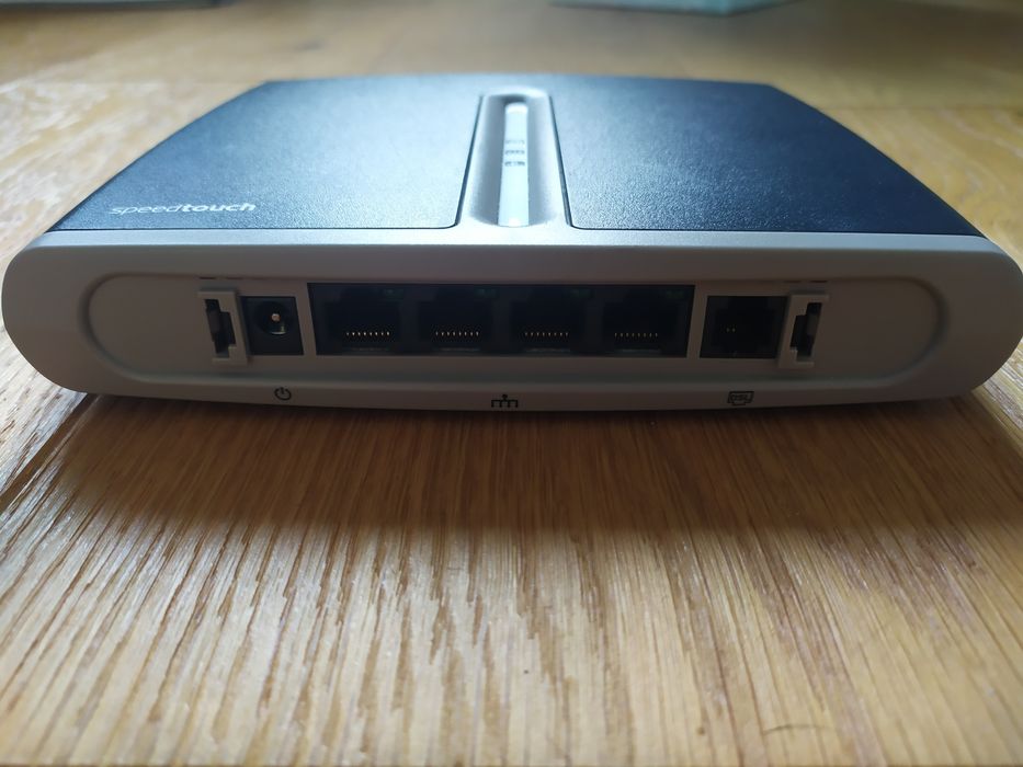 Router ADSL / switch Thomson SpeedTouch 510 / retro networking