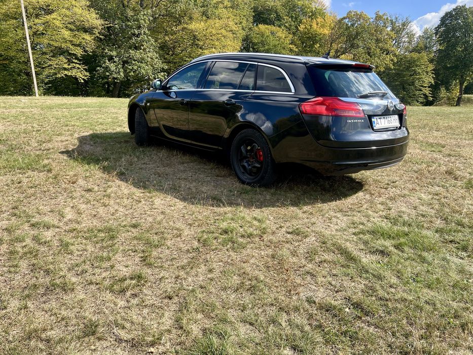 Опель інсікніа Opel Insignia