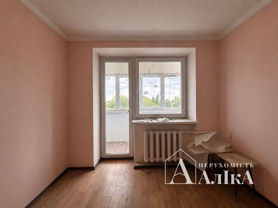 Продам 1-кімнатну квартиру в хорошій локації - More