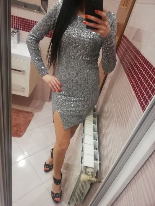 Srebrna sukienka 34 xs cekiny cekinowa wesele osiemnastka panieński