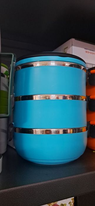 Termos obiadowy trzykomorowy lunchbox