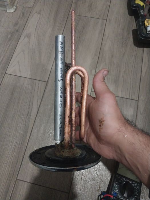 Ремонт водонагревателя  бойлера чистка  установка  продажа