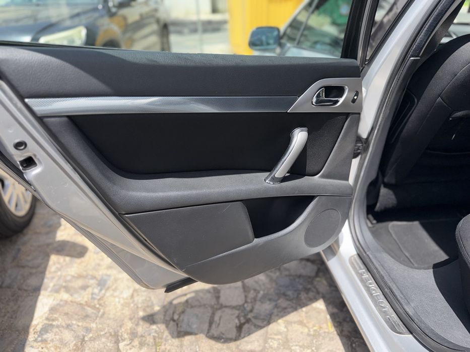 Peugeot 407 em perfeito estado