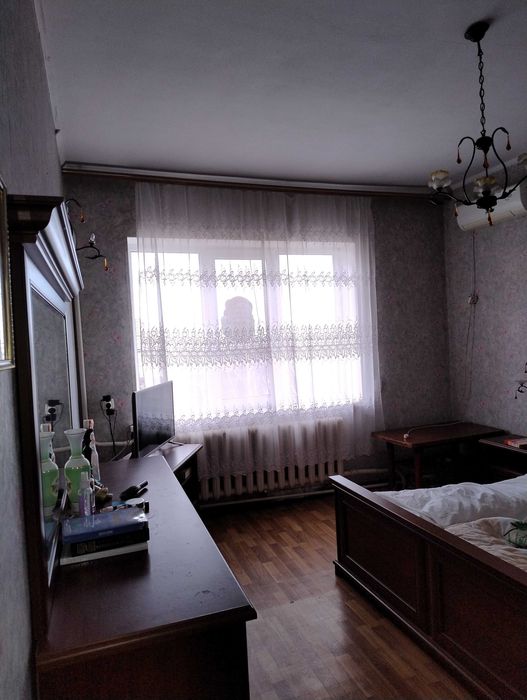 продам дом(пол дома)