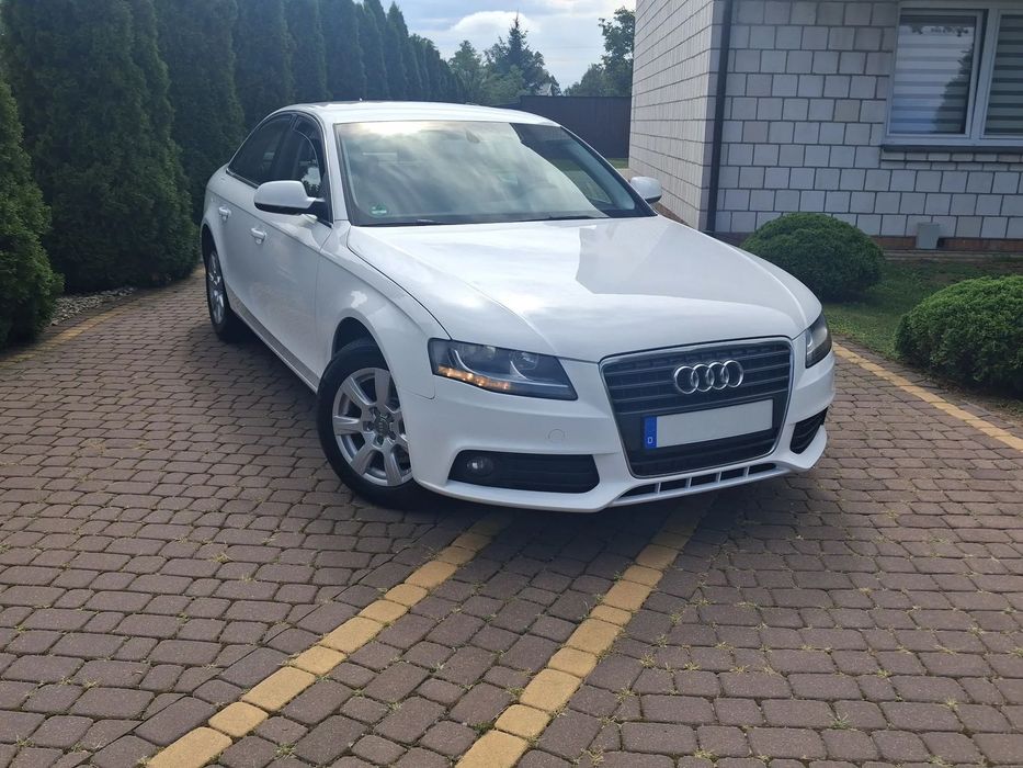 Audi A4 Limousine Stan Fabryczny