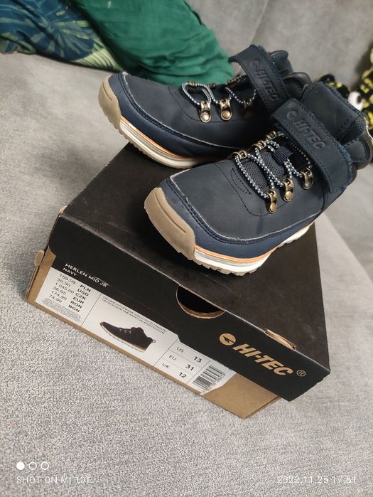 Buty zimowe kozaki ocieplane Hi-Tec trekingowe granatowe 31