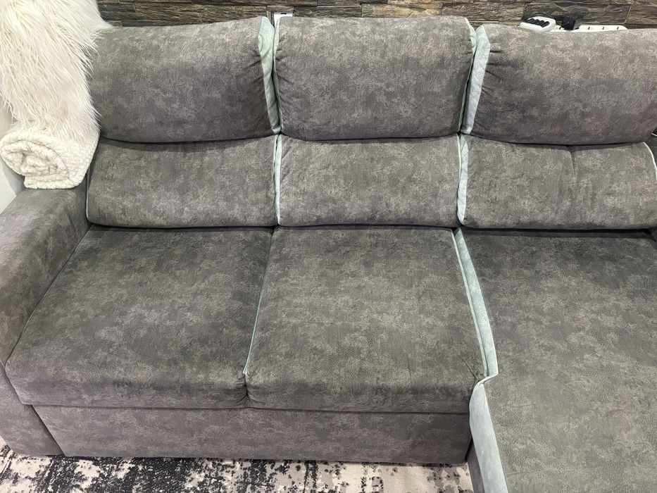 Sofá c/chaise longue+cama