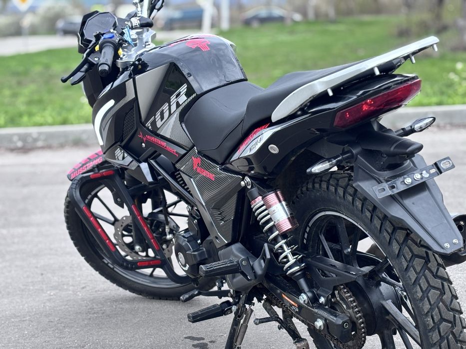 MUSSTANG мт-09 продам