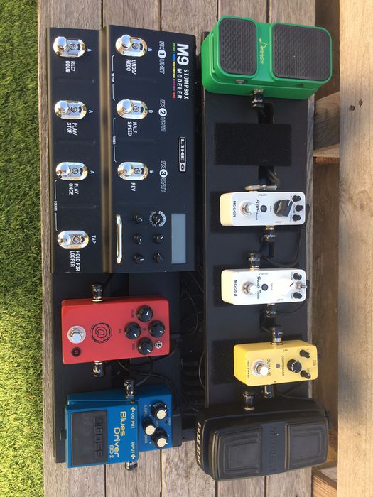 Base pedal board