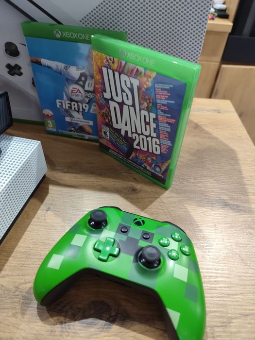 Xbox one s Kinect Pad Minecraft Clipper gry