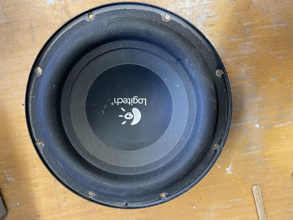 Głośnik subwoofer Logitech W2000DF120-02P