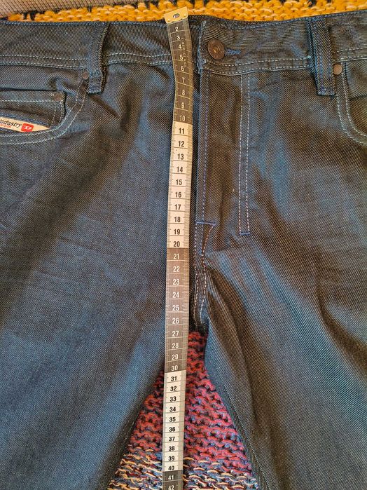 Spodnie Diesel / W34 L32 / Zatiny / Regular-Bootcut