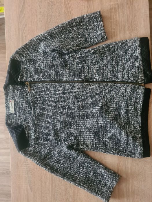 Sweter odpinany rozmiar 40