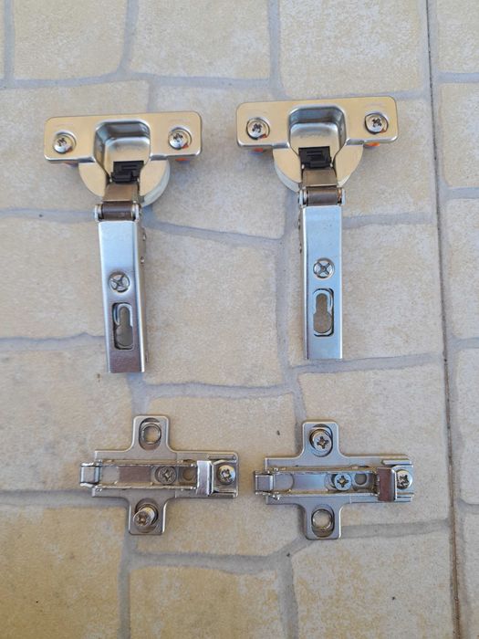 Automatic Hinge Installation424397291871938567