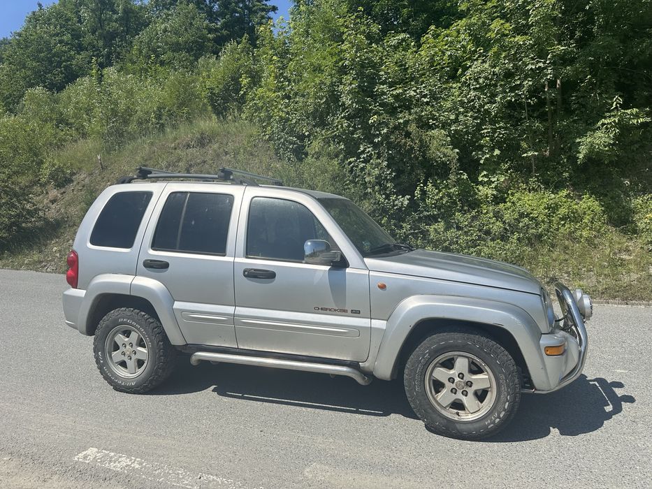 Jeep Liberty 2.5 CRD 4x4 reduktor blokada spód Zdrowy