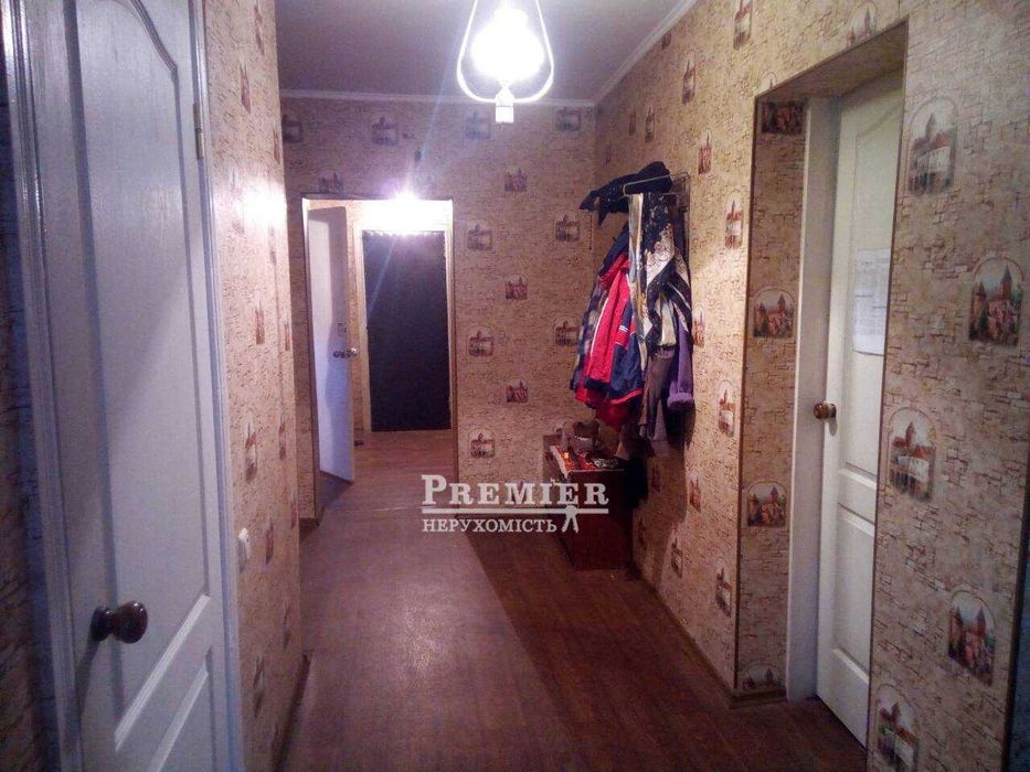 Продам 2-х поверховий будинок