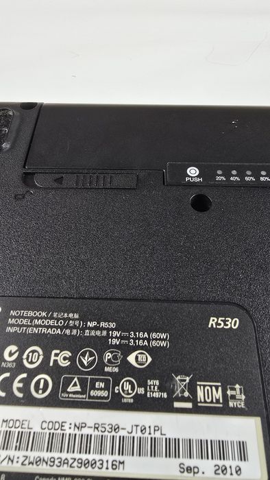 Laptop samsung R530