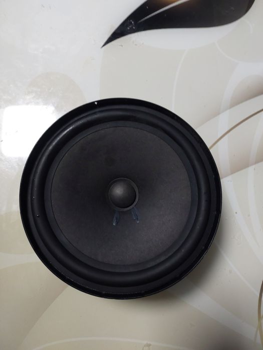 Динамік передній шкода а5