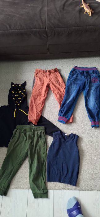 Zestaw ubrań dla chłopca 110