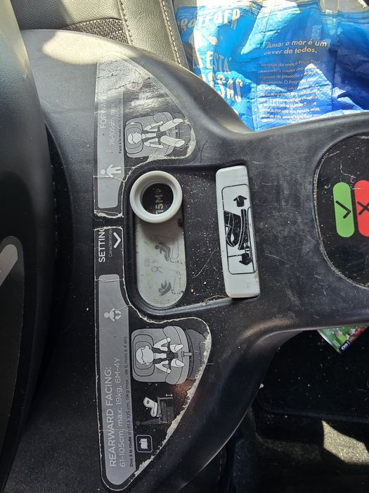 Joie Cadeira Auto i-Spin 360 
JoiCadeira Auto i-Spin 36