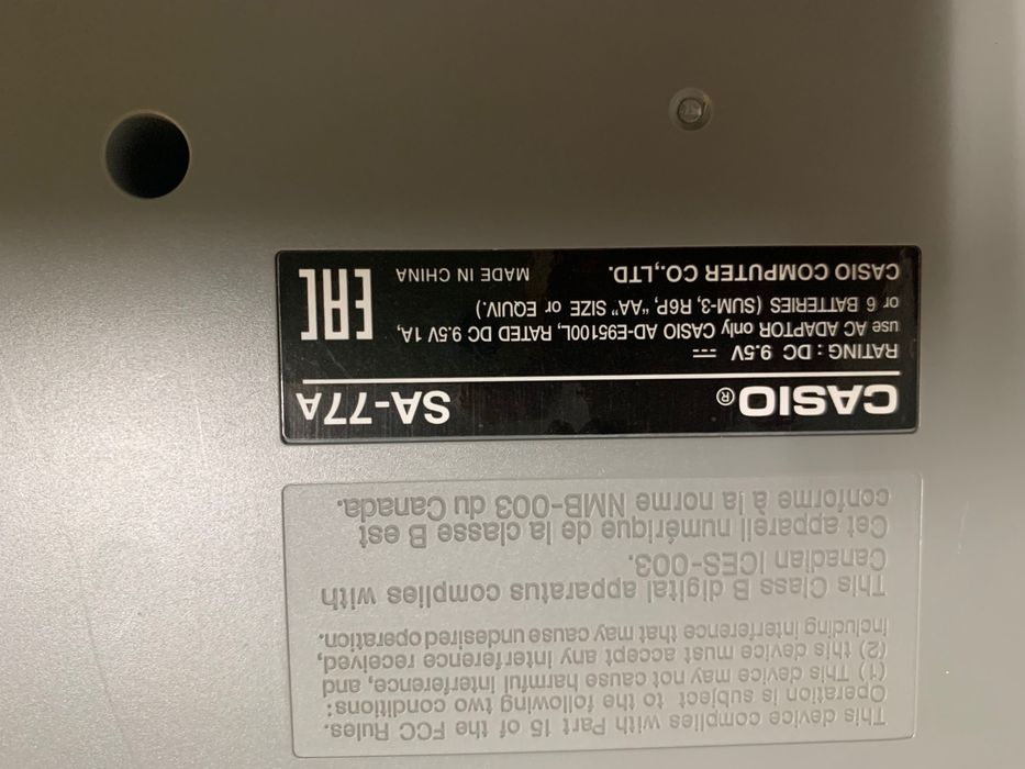 Órgão Casio SA-77