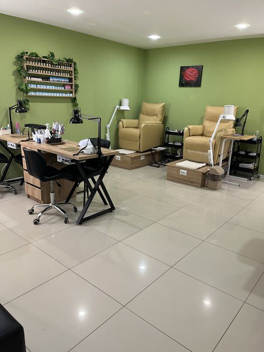 Продається готовий бізнес салон краси / студія