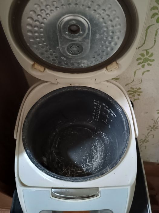 Мультиварка yummi робоча