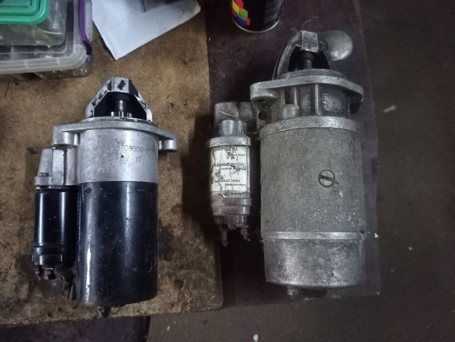 Продам два стартера на газель