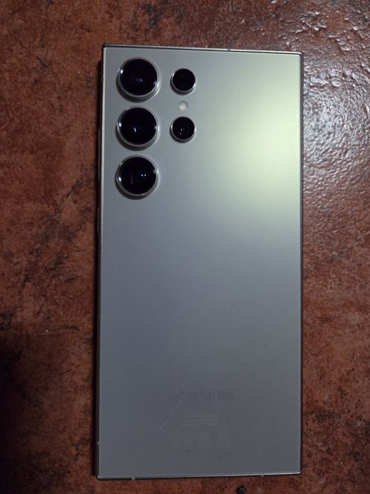 Samsung Galaxy S24 ultra 12 GB e 512 Troco por um Samsung Galaxy S25 E