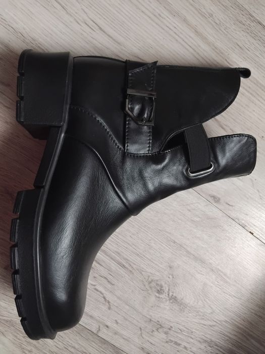 Черевички жіночі 1000 грн