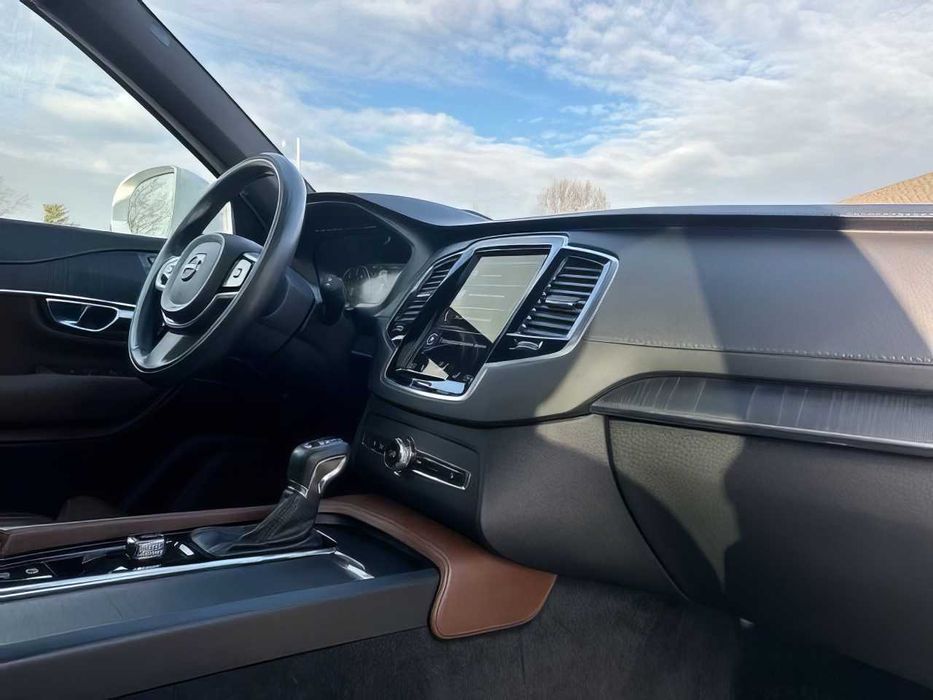 Volvo XC90 T6 Inscription 7-Passenger      2022