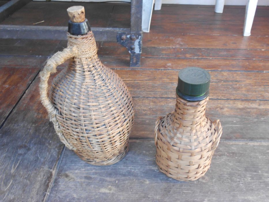 Garrafoes antigos vime verga palha palhinha diversos tamanhos